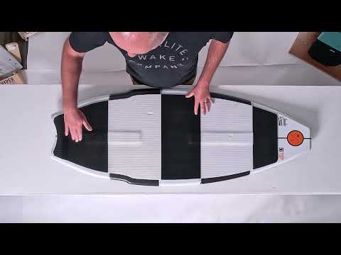 Hyperlite Smoke Wagon Wakesurf Board