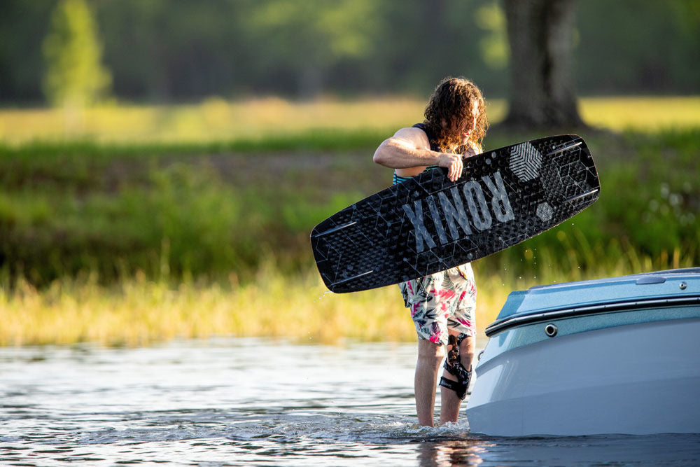 Ronix Parks Wakeboard w/ District Boots - 2023